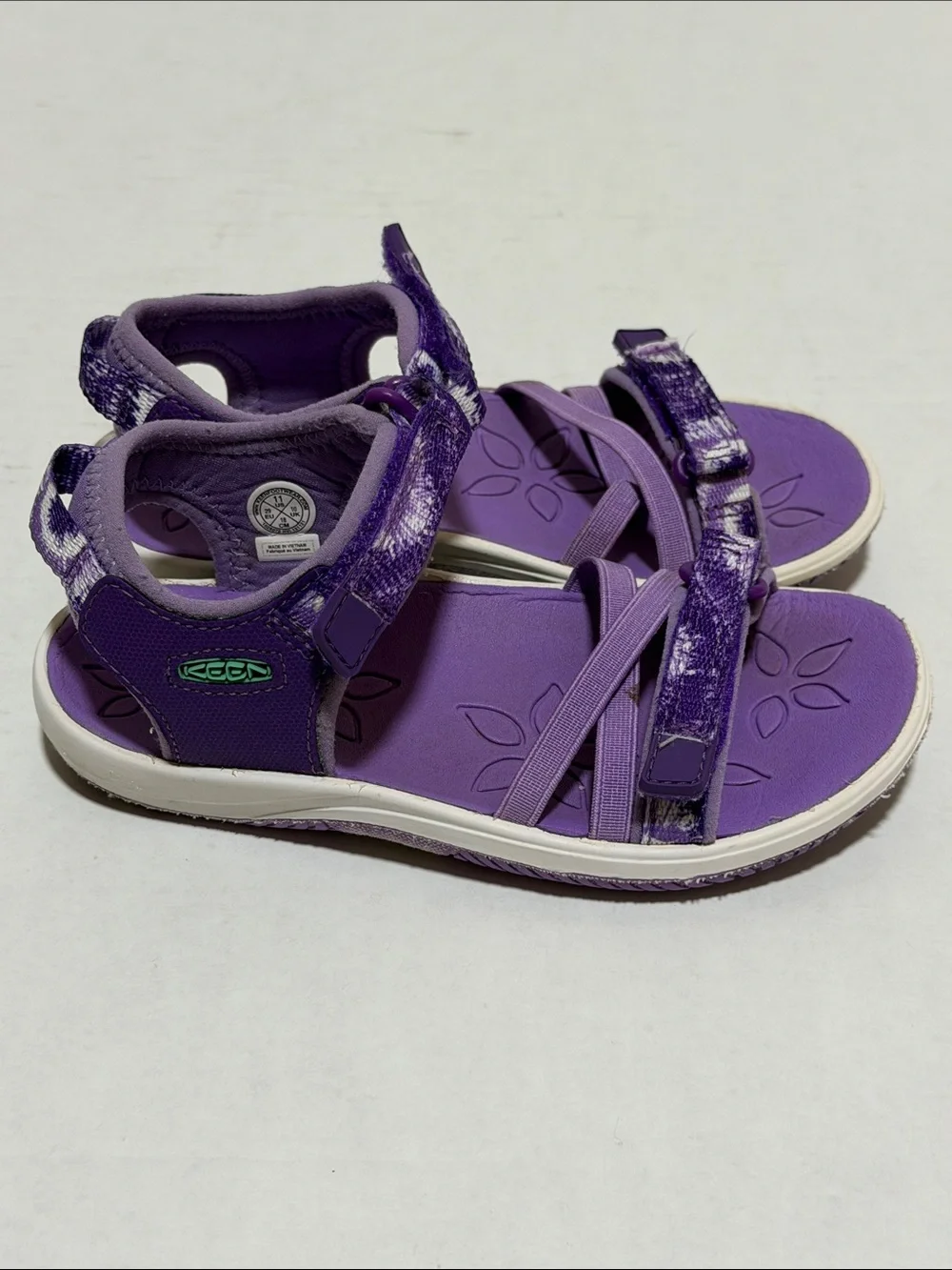 KEEN Verano Open Toe Sandals Purple - Size 11